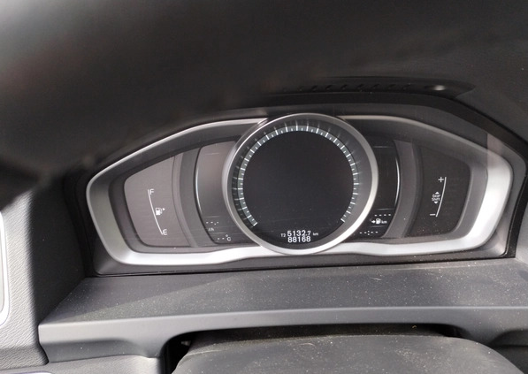 Volvo V60 cena 23500 przebieg: 88168, rok produkcji 2017 z Kolonowskie małe 67